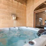 Centre Island Gozitan & Pool - Happy