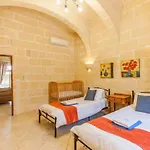 Ferienhaus Centre Island Gozitan & Pool - Happy *