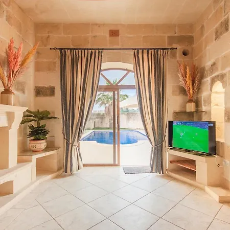 Ferienhaus Centre Island Gozitan & Pool - Happy *