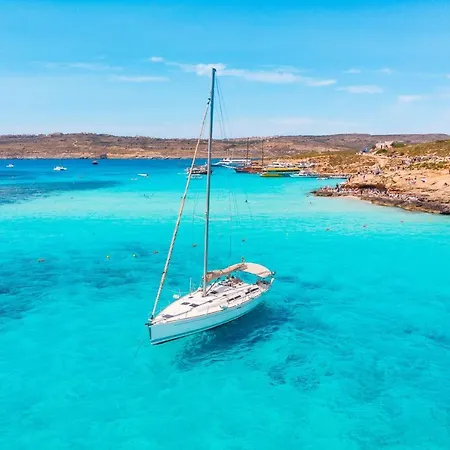 Centre Island Gozitan & Pool - Happy * Kerċem